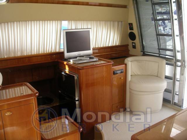 Ferretti 480 fly