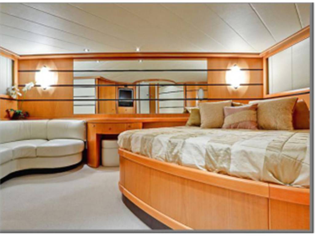 Pershing Silver sea