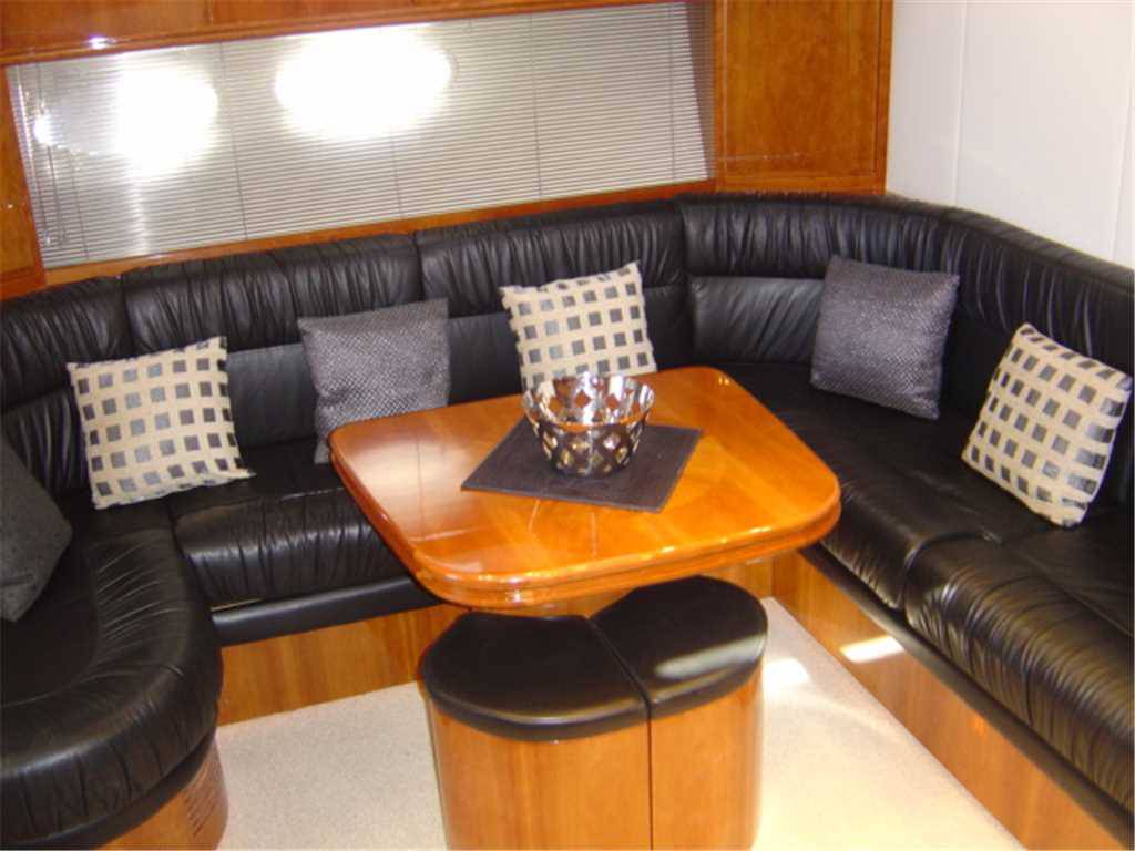 Pershing 54