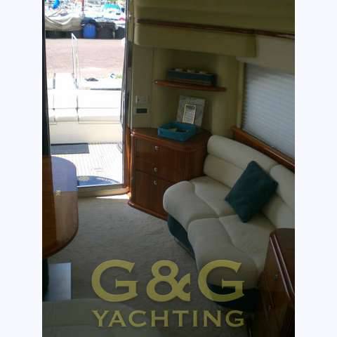Azimut Az 42
