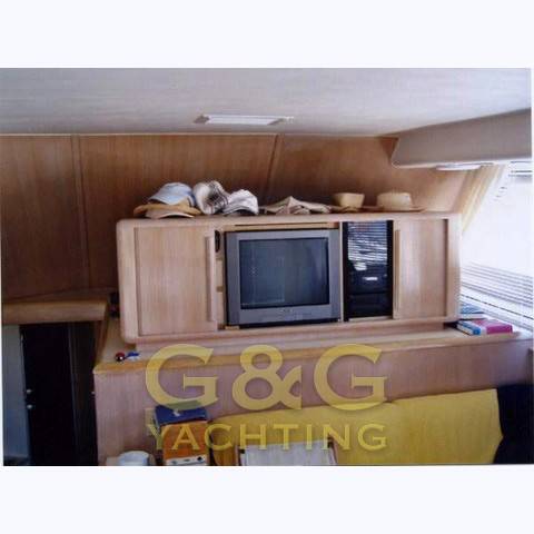 Hatteras 45