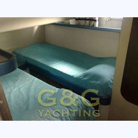 Ferretti 44 s