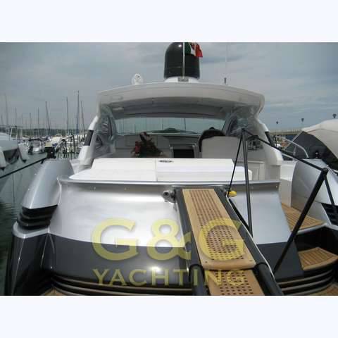 Pershing 50'