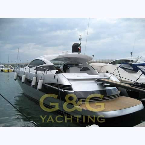 Pershing 50'