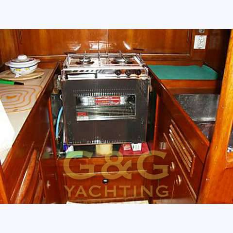 Nautor 43' motorsailer