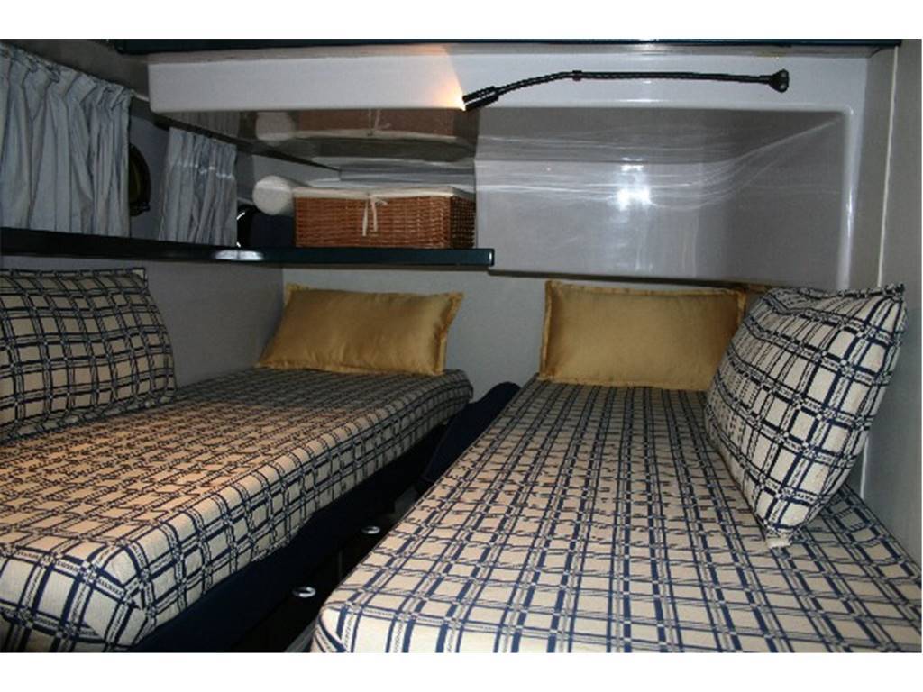 Ferretti 39 fly