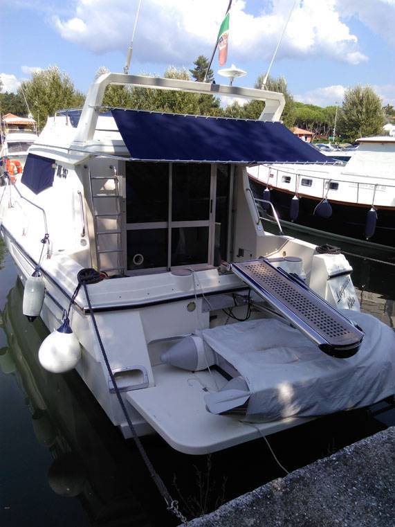 Azimut 35 fly