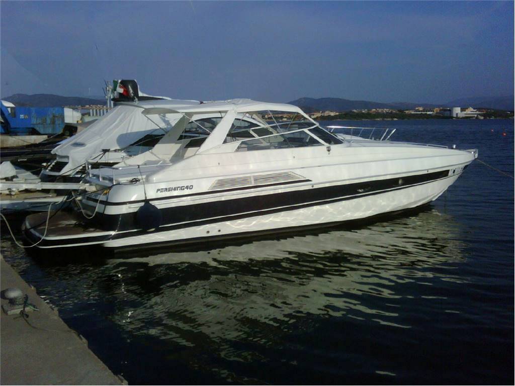 Pershing 40