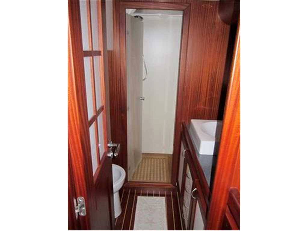 Abati yachts Newport 46