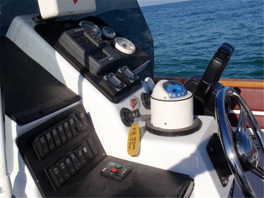 Tecnomar 38' consol centrale