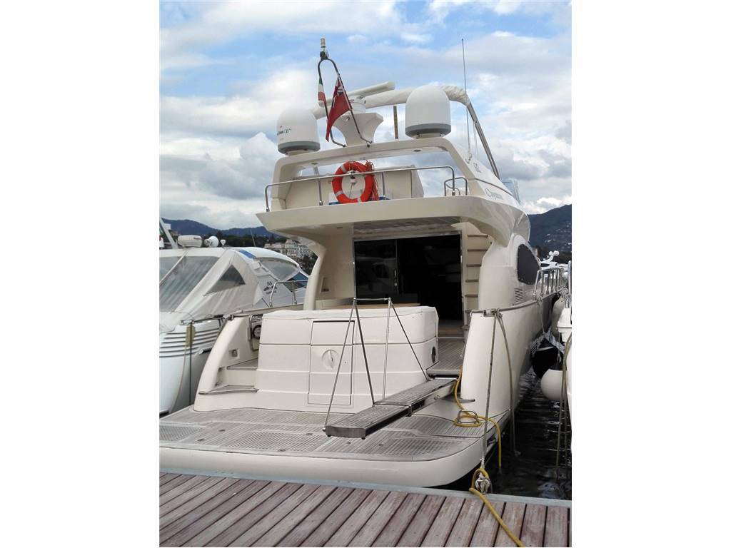 Cayman yacht 62 ciber