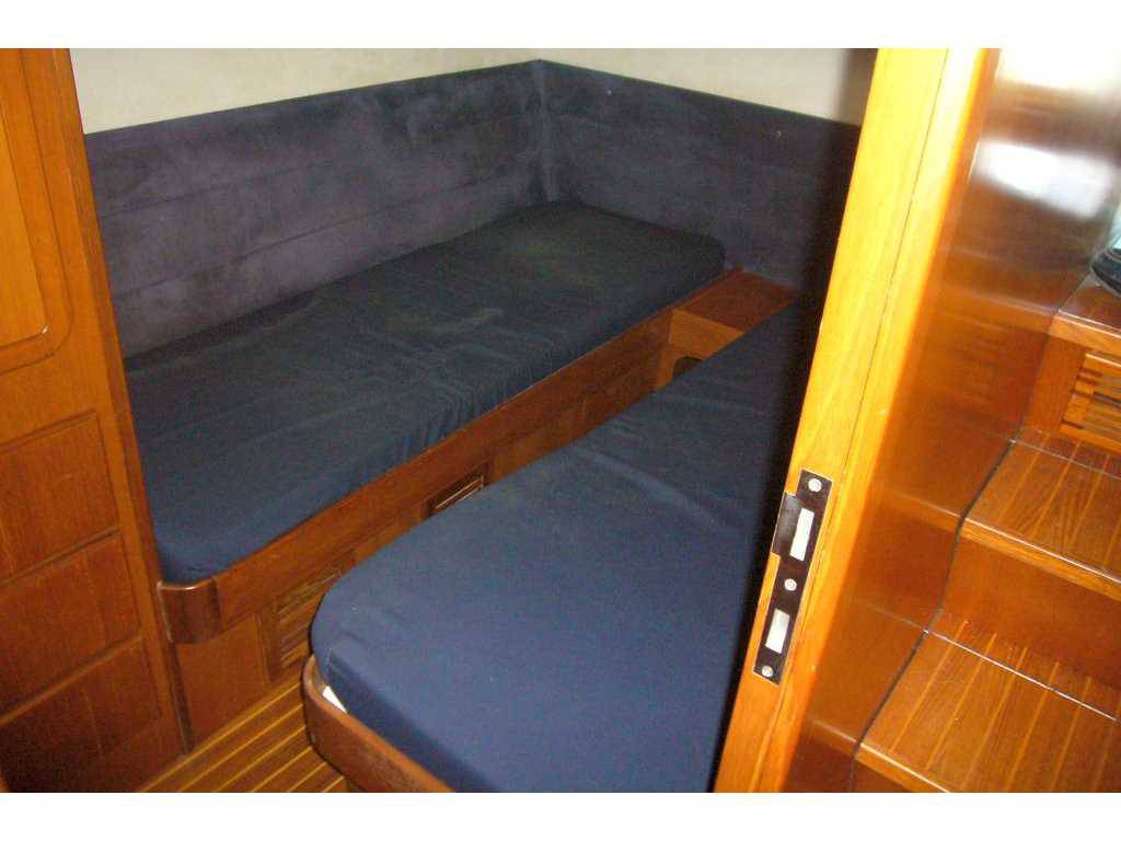 Uniesse 40 america