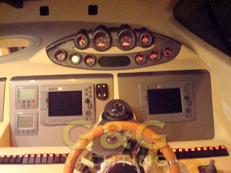 Azimut 50 fly