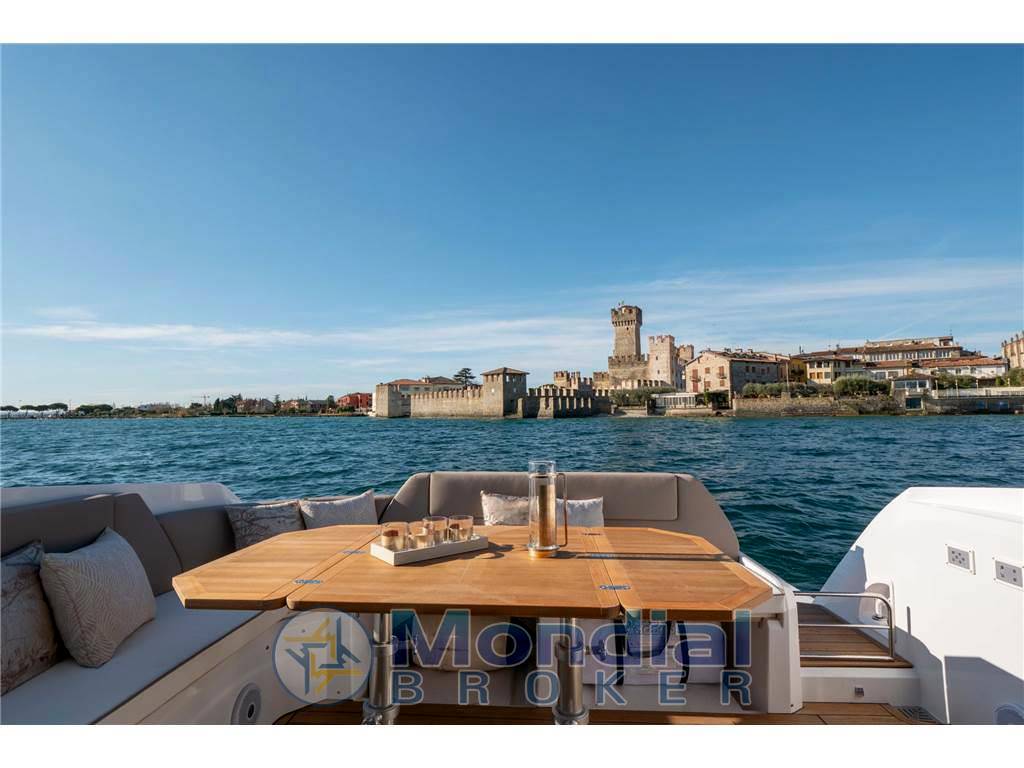 Sessa marine C42 hard top