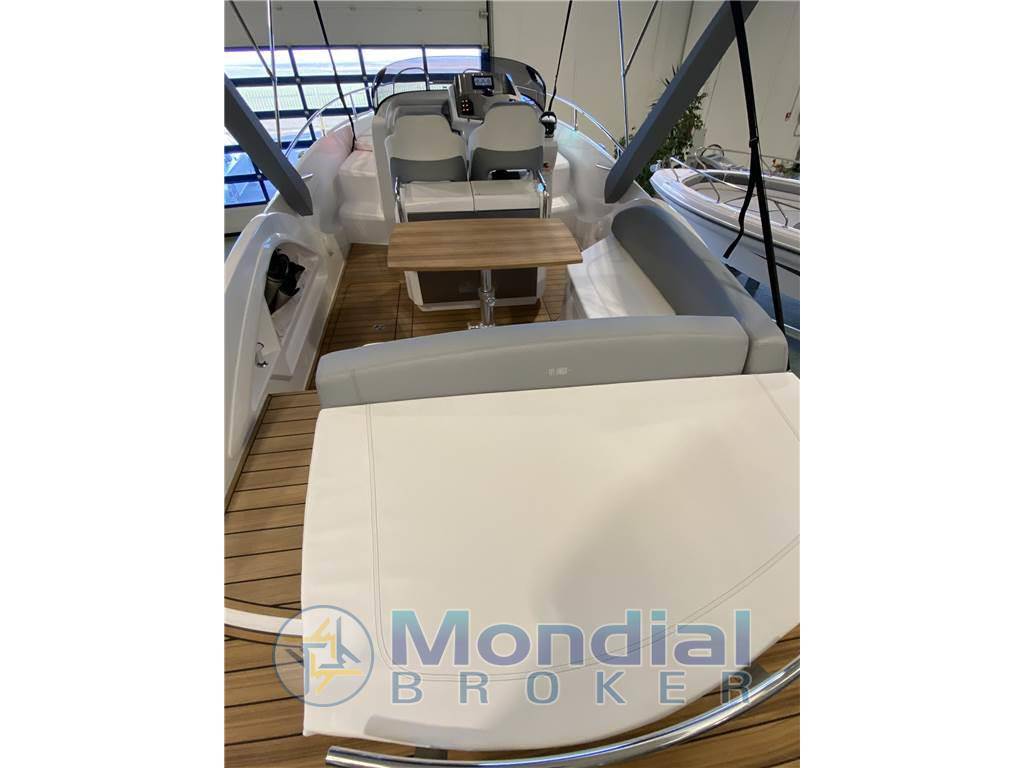 Sessa marine Key largo 27 inboard