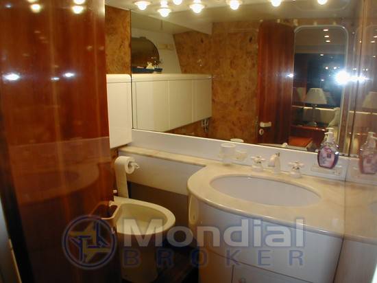Versil Falcon 20