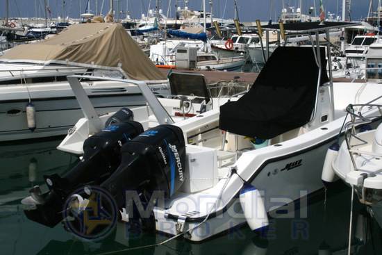 Mako marine 252