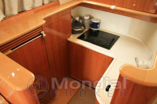 Marine project Princess 52 fly