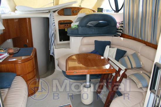 Azimut Az 39