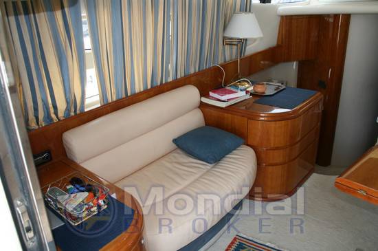 Azimut Az 39