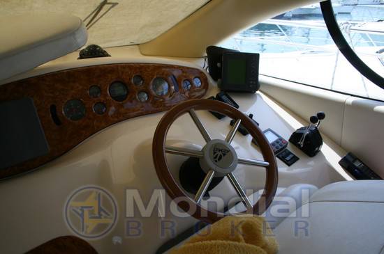 Azimut Az 39