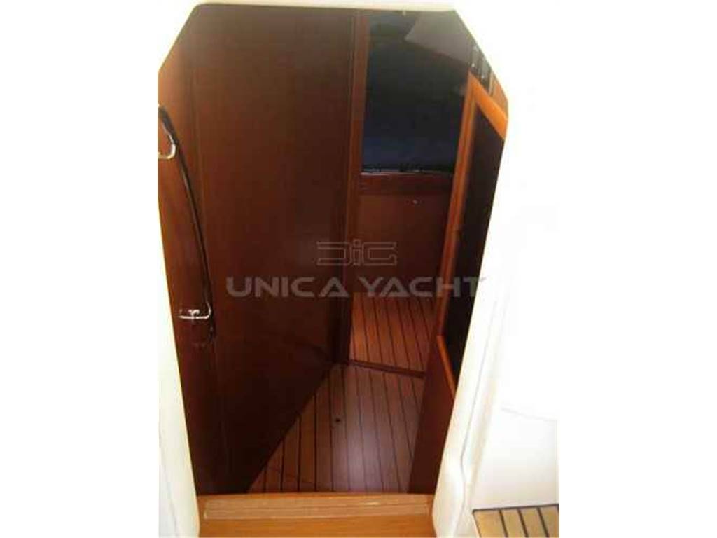 Beneteau Antares 12 fly cruising