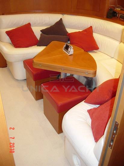 Uniesse 57 hard top