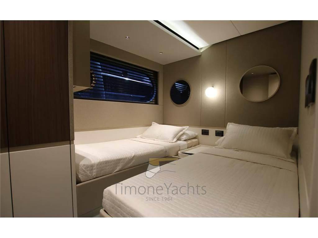 Azimut Magellano 25 metri