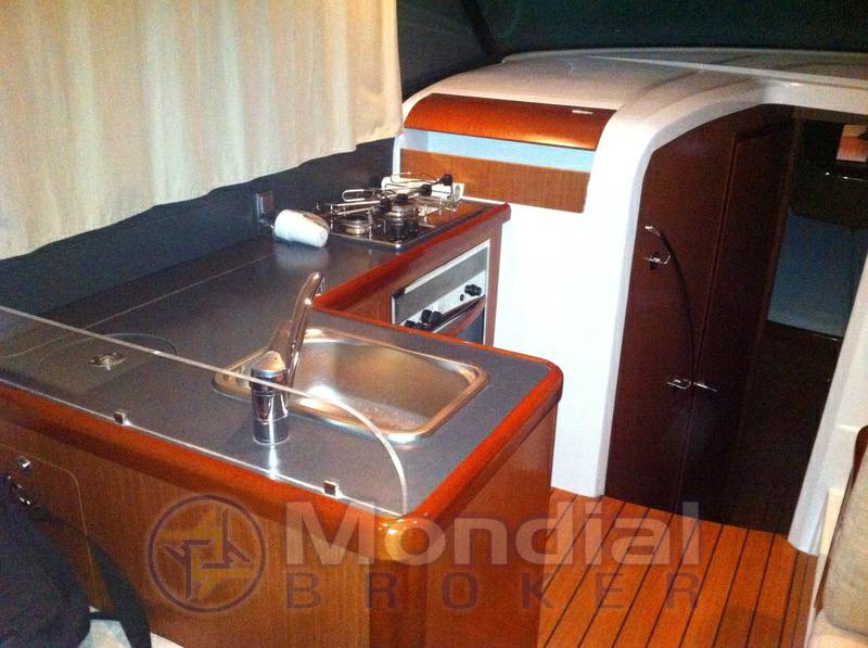 Beneteau Antares 11