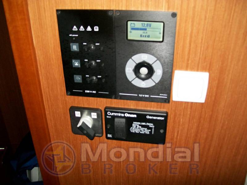 Beneteau Antares 11