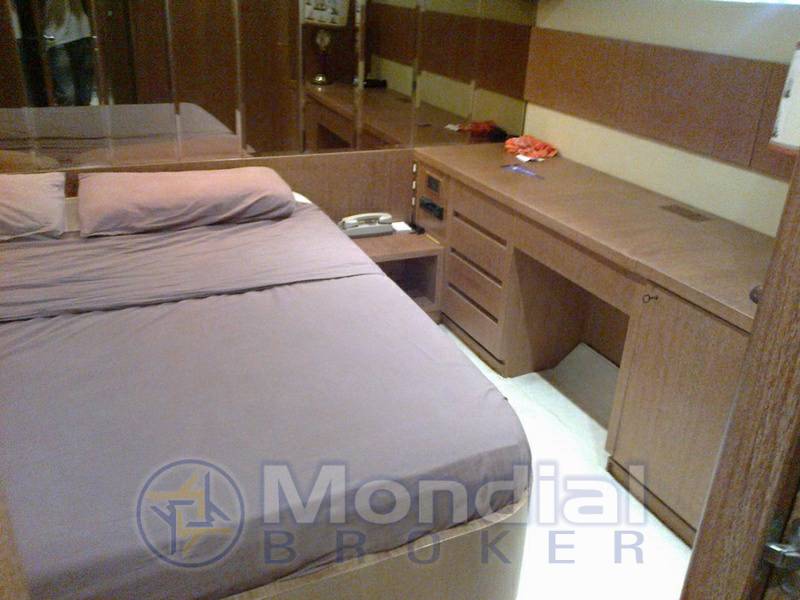 Cantieri di pisa Akhir 20 3 cabine