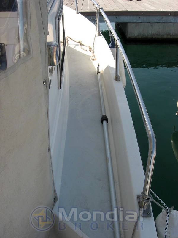Polyform Barracuda 24 fb