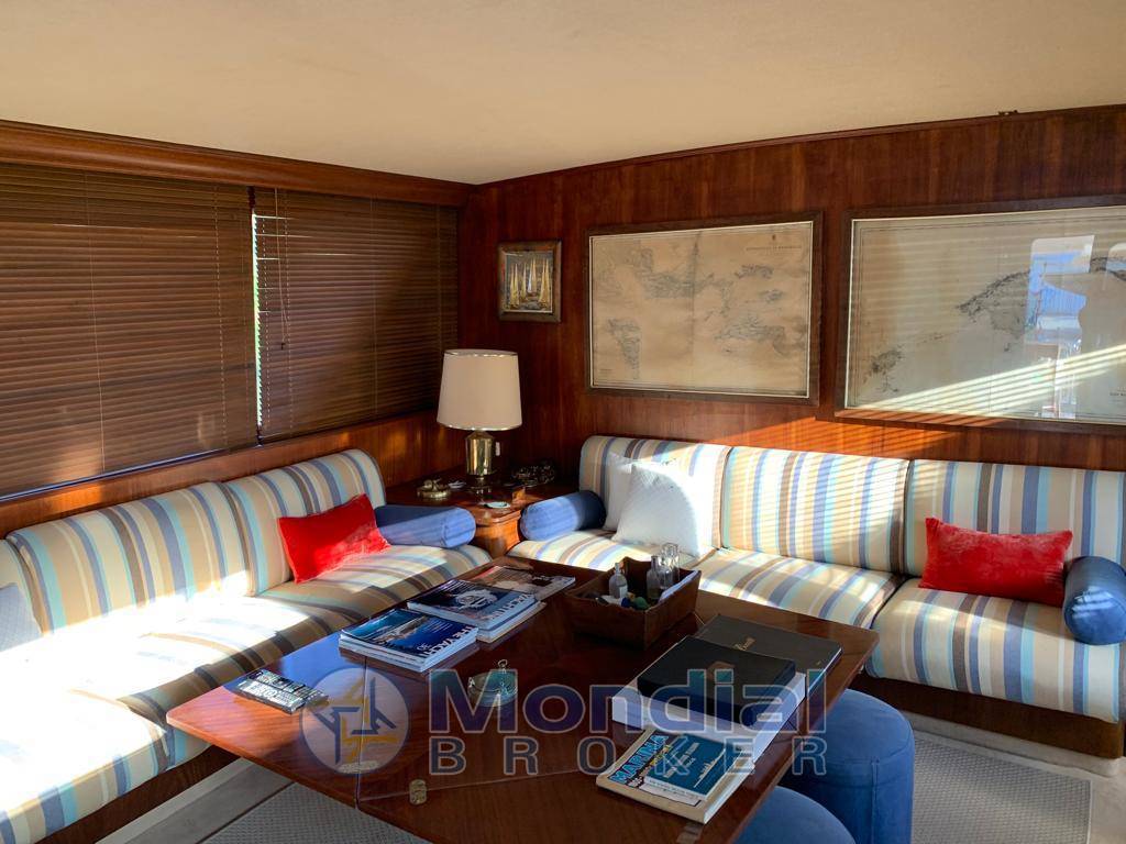 Benetti Delfino