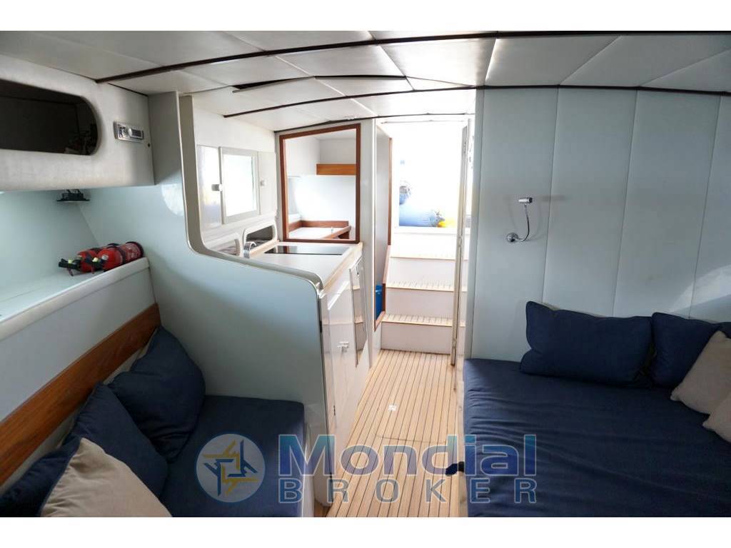 Magnum marine 40 sport