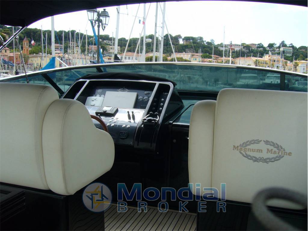 Magnum marine 44