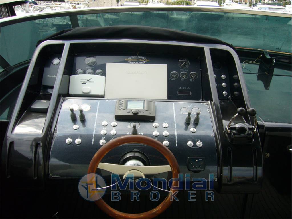 Magnum marine 44