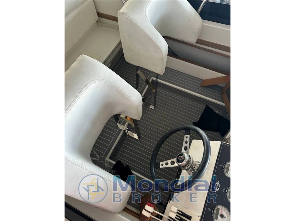 Magnum marine 27 starfire