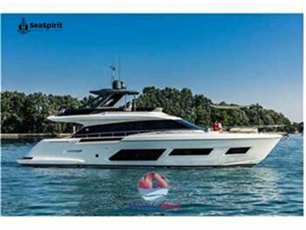 Ferretti 670 armatoriale