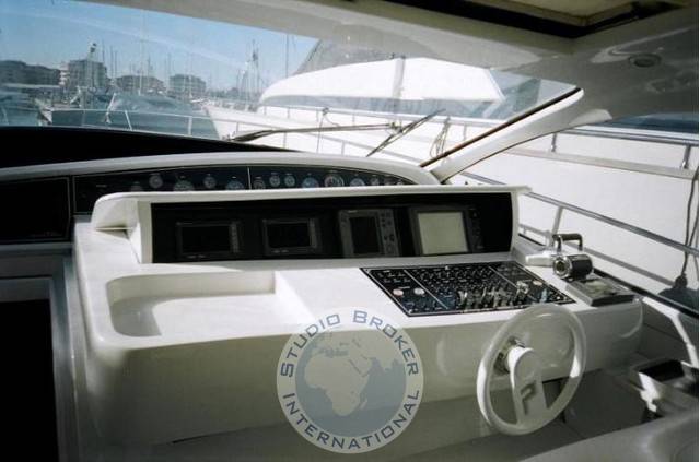 Pershing 54