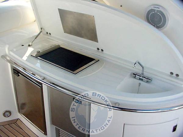 Sunseeker Portofino 46