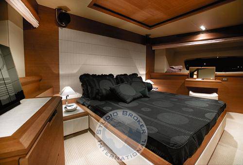 Azimut 98 leonardo
