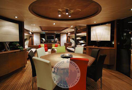 Azimut 98 leonardo