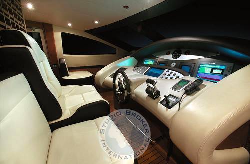 Azimut 98 leonardo