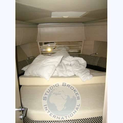 Atlantis 55