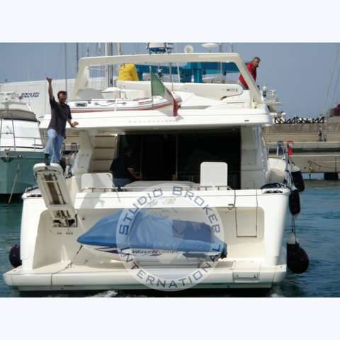 Ferretti 680