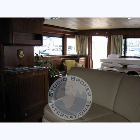 Ferretti Custom line 30