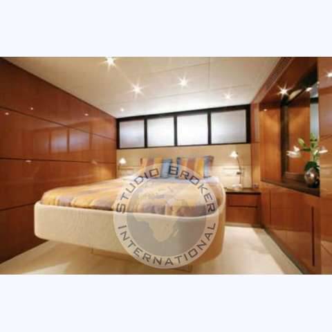 Pershing 56