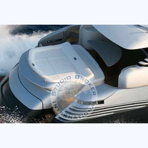 Pershing 90