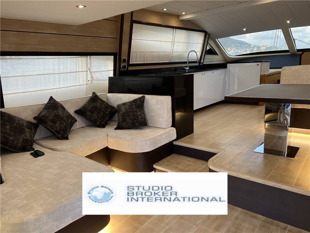 Abacus marine 62 fly