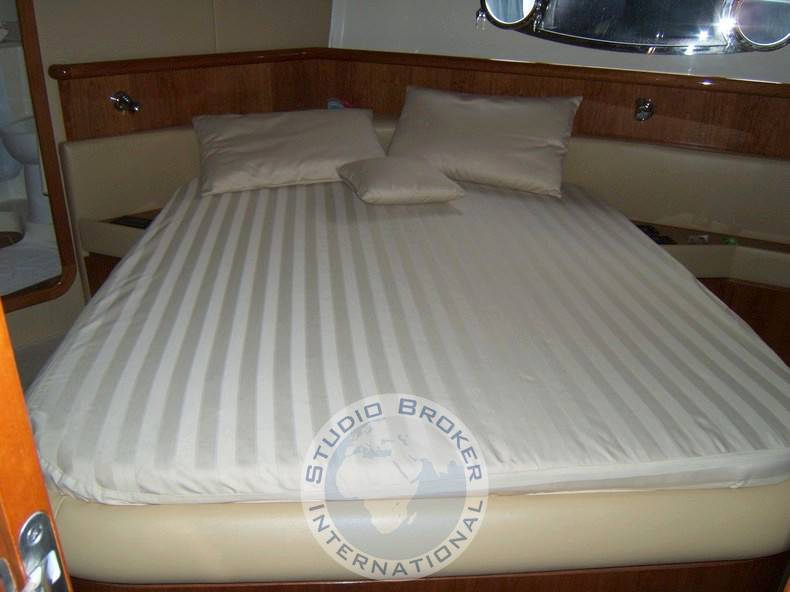 Ferretti 620